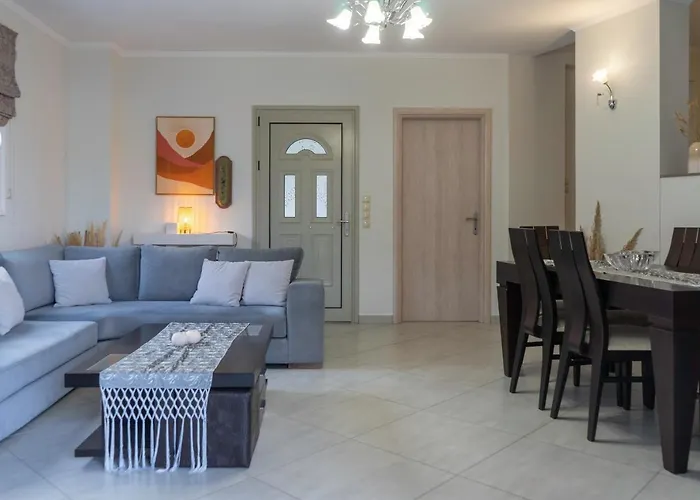 Eva's Nydri (Lefkada)